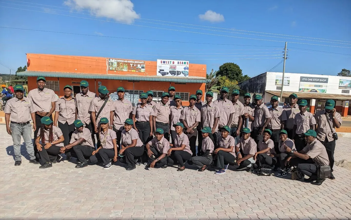 Gaulani team group photograph